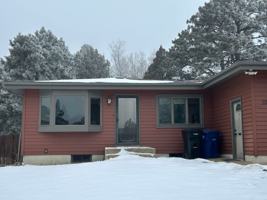 featured image of 1043 12th Ave W