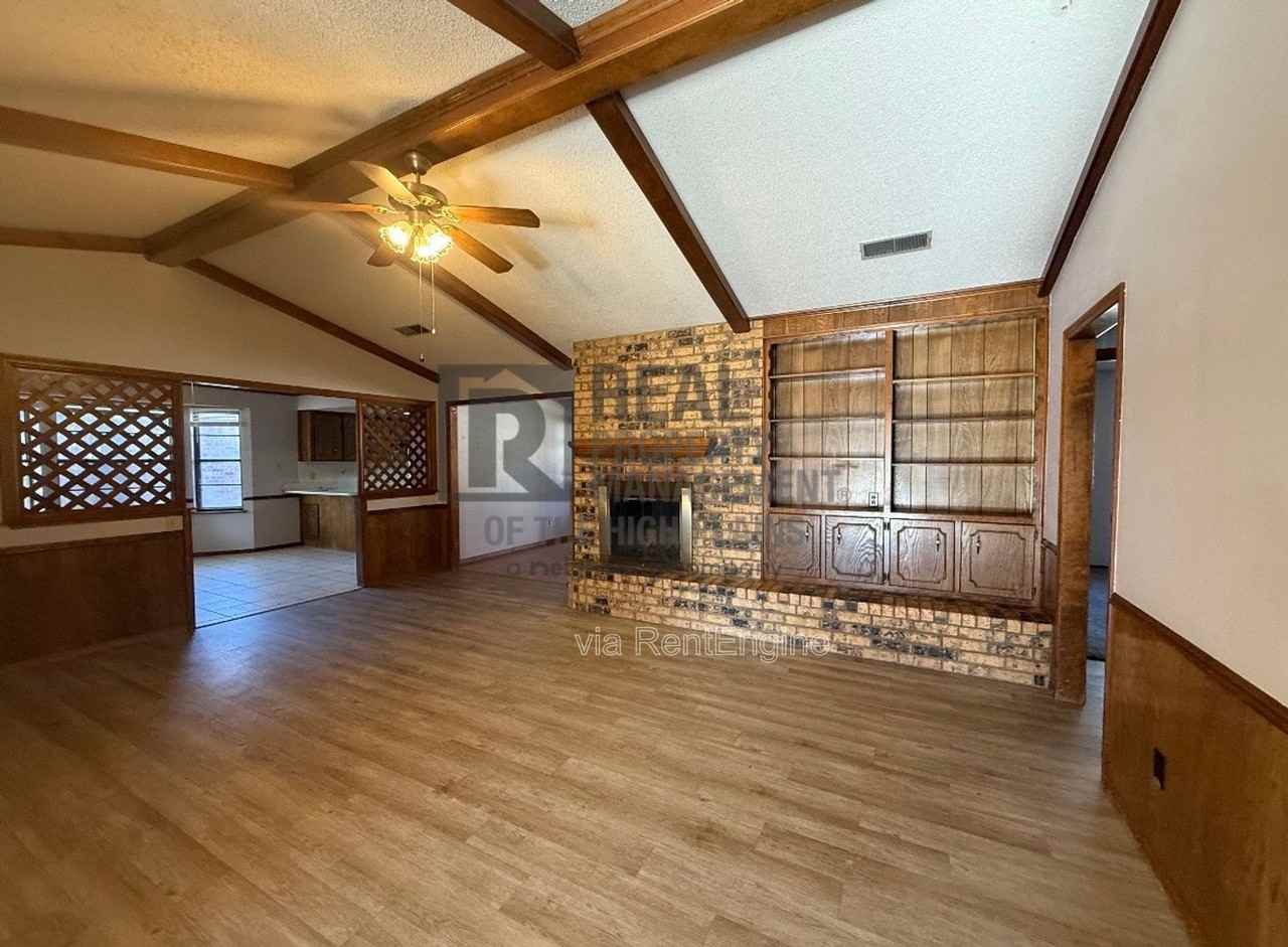 7700 Cervin Dr - Photo 6 of 15