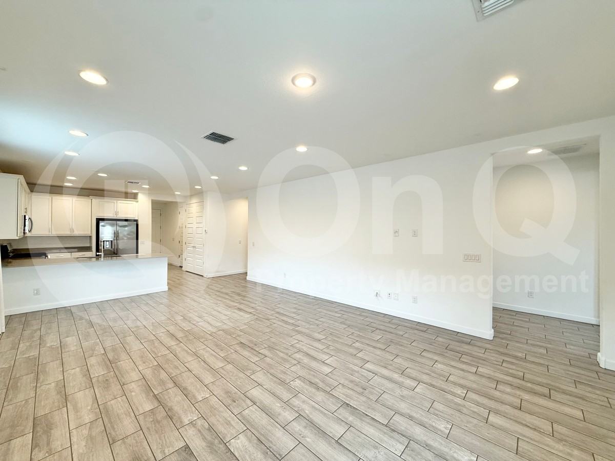 3538 E Ridley Rd - Photo 7 of 28