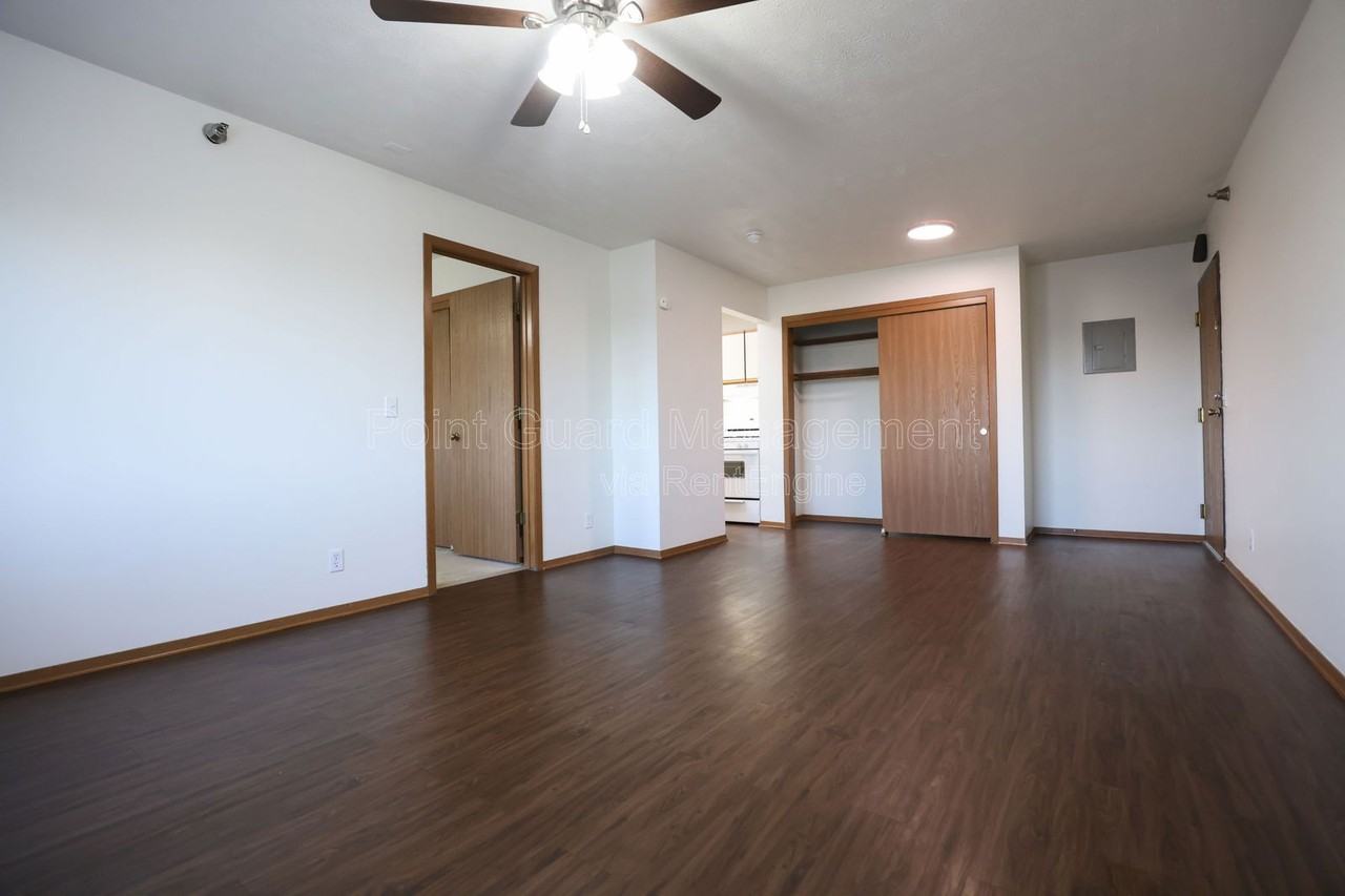 7114 Jones Cir #3 - Photo 2 of 17