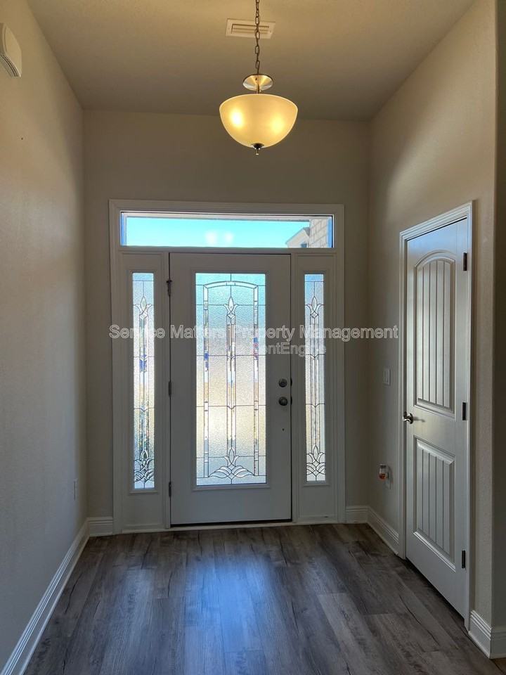 5955 Parsonage Cir - Photo 3 of 37