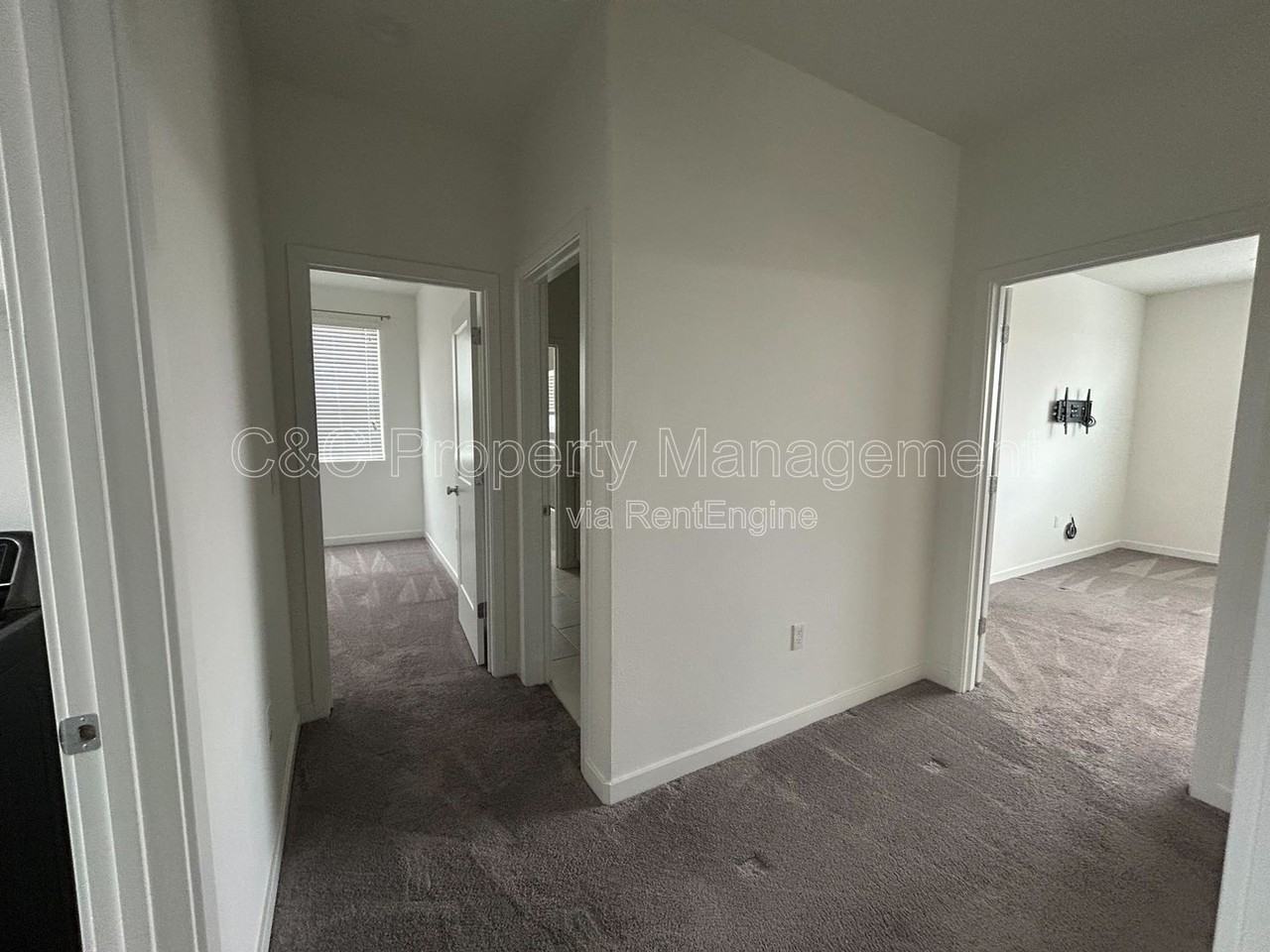 711 Robert Ave - Photo 6 of 20