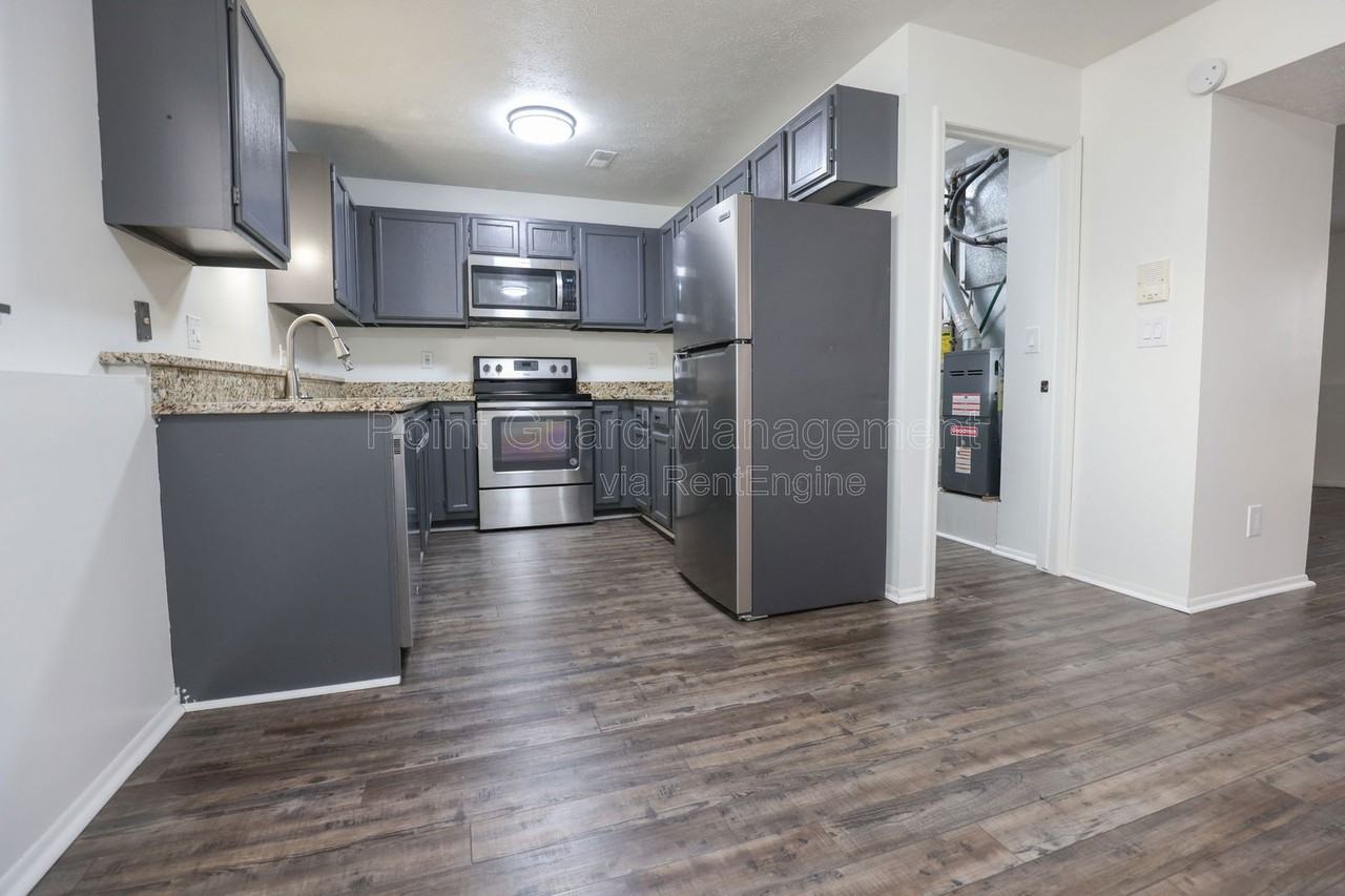 1224 Gold Coast Rd #234 - Photo 3 of 24