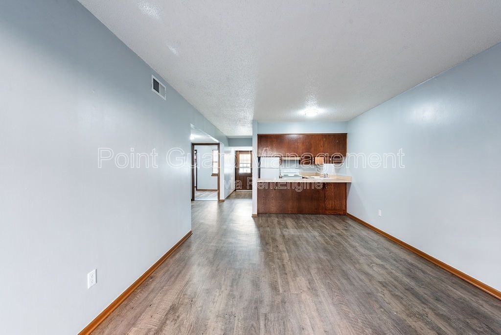 7009 N Chas Dr #B - Photo 6 of 23