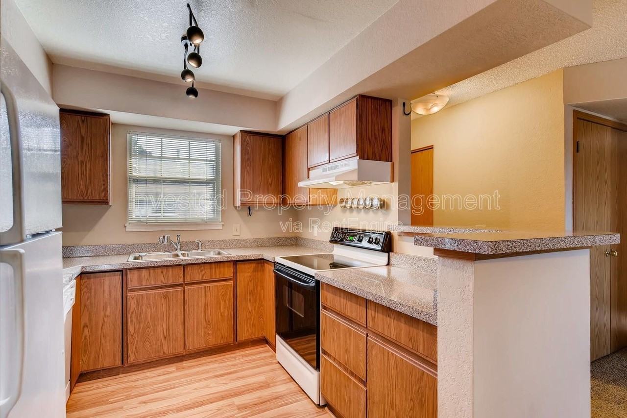 2666 E Otero Pl #4 - Photo 6 of 18