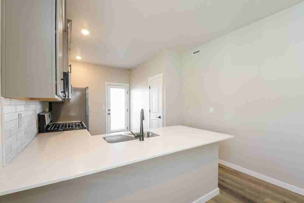 9462 Yampa Ct - Photo 7 of 16