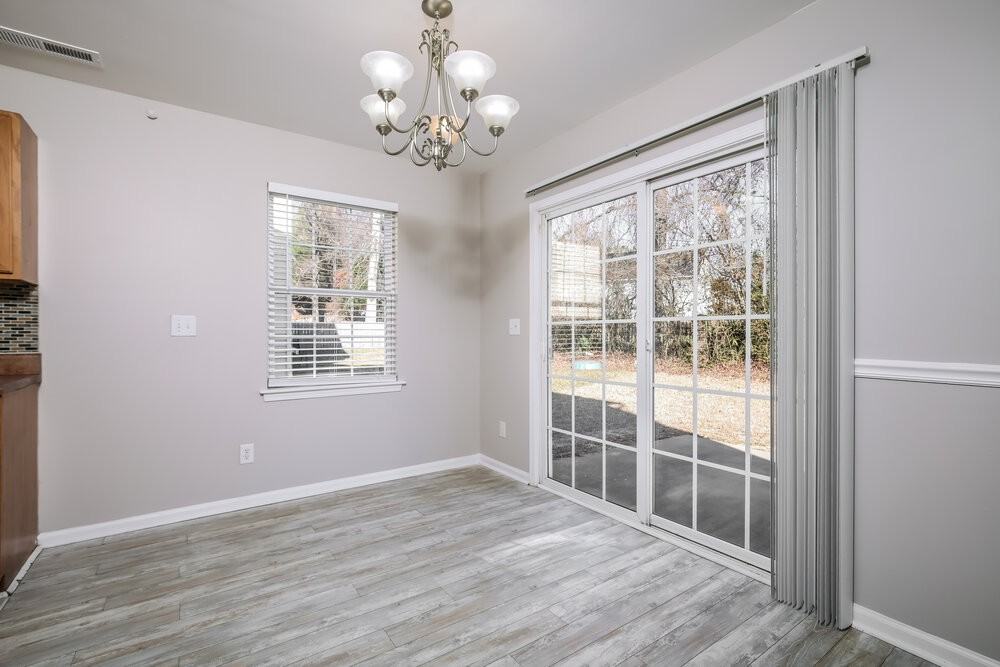 721 Champion St - Photo 6 of 17