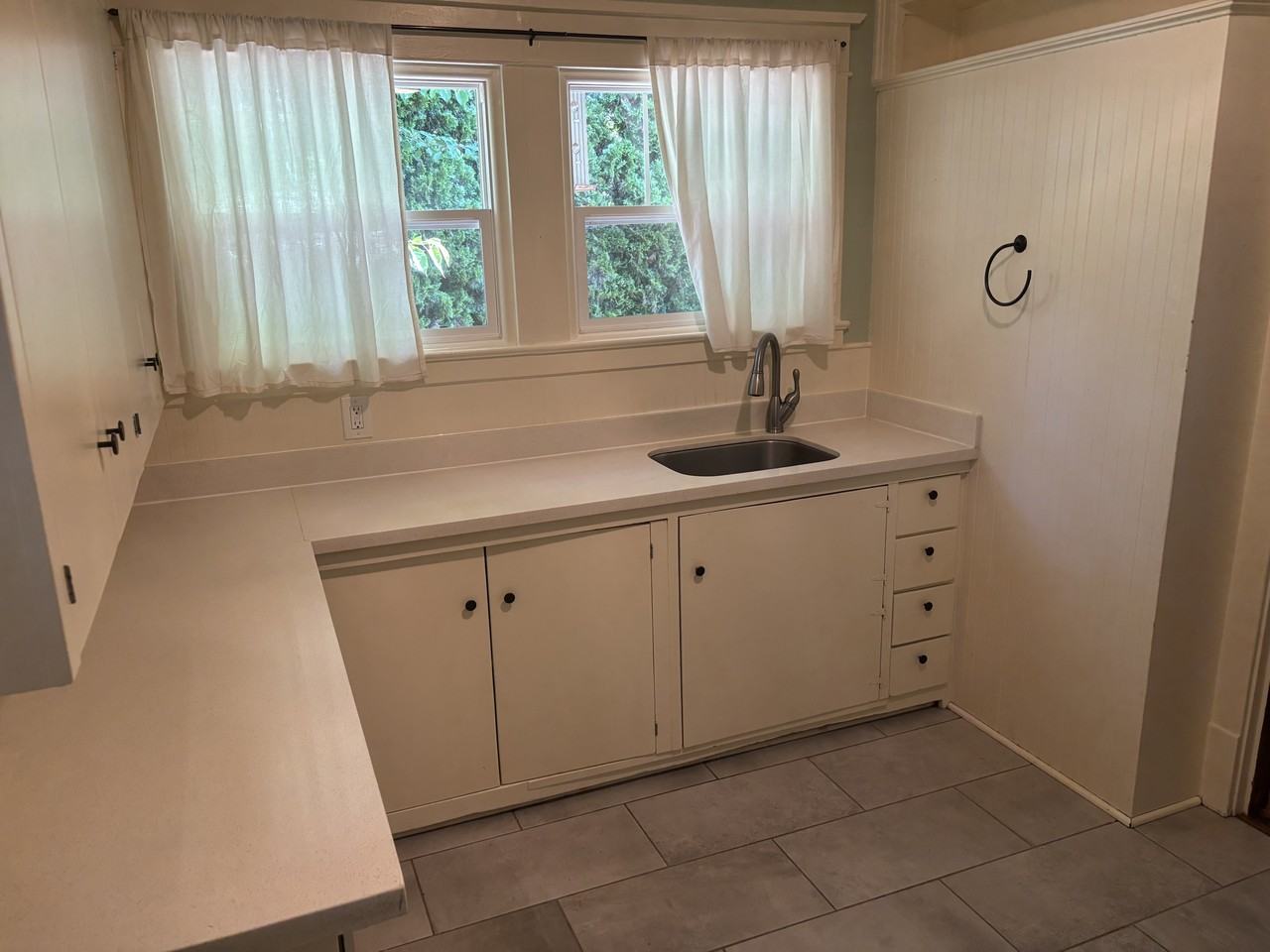 1035 22nd St Ne - Photo 6 of 17