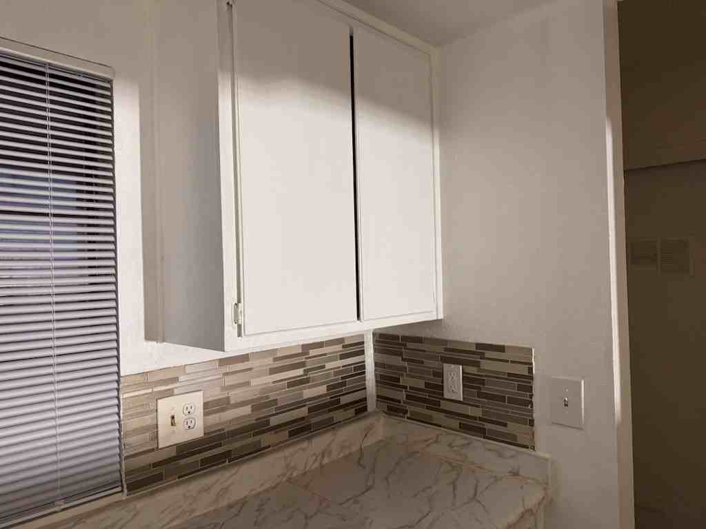 13584 Yakima Rd #2 - Photo 3 of 17