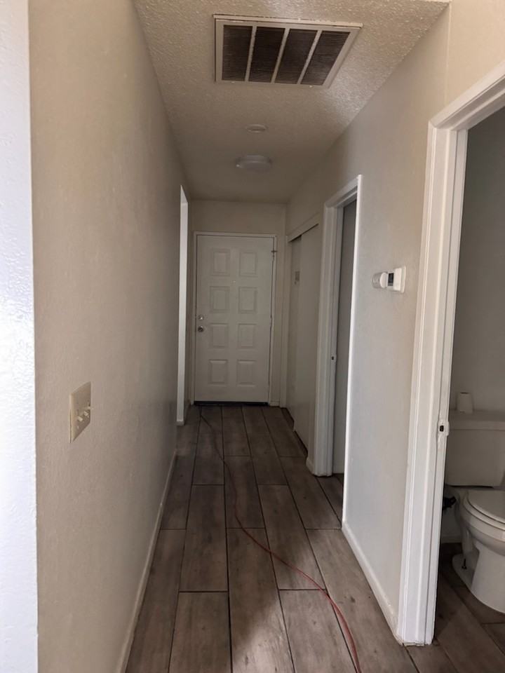 13584 Yakima Rd #2 - Photo 5 of 17