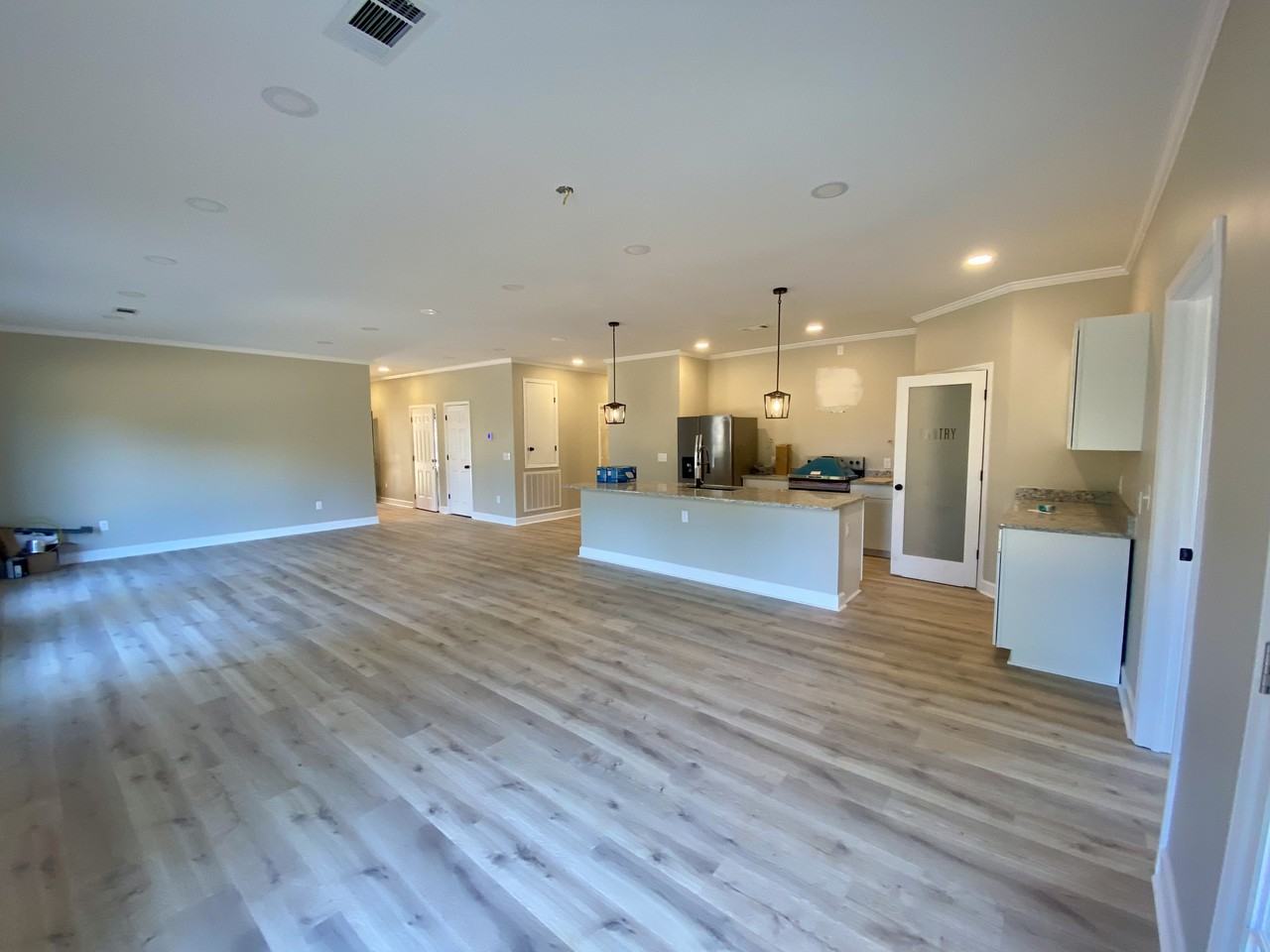 230 Sylvan Rd - Photo 2 of 17