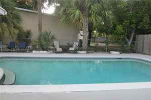 featured image of 2019 Fletcher St #1-6