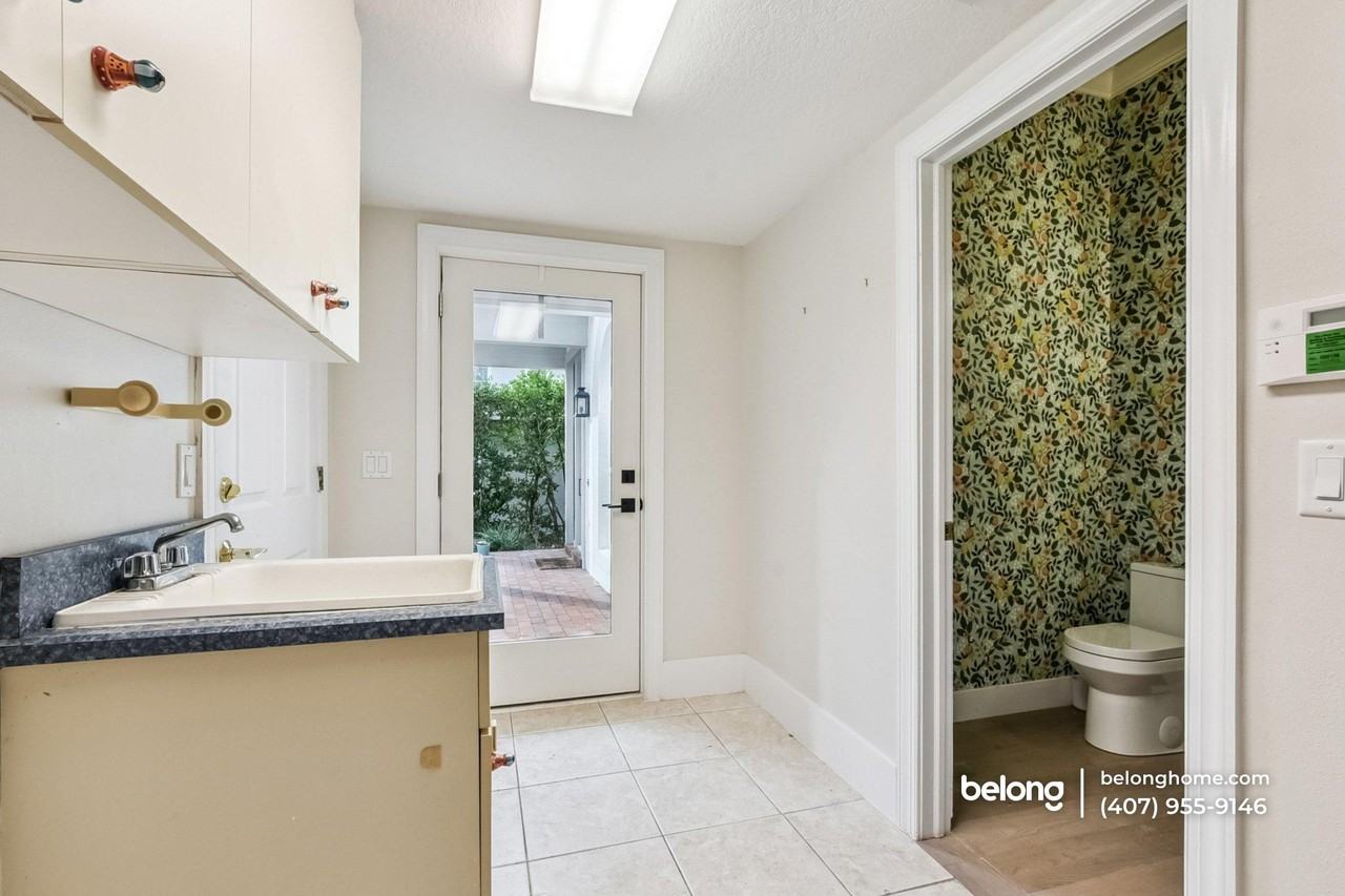 1441 Place Vendome - Photo 7 of 16