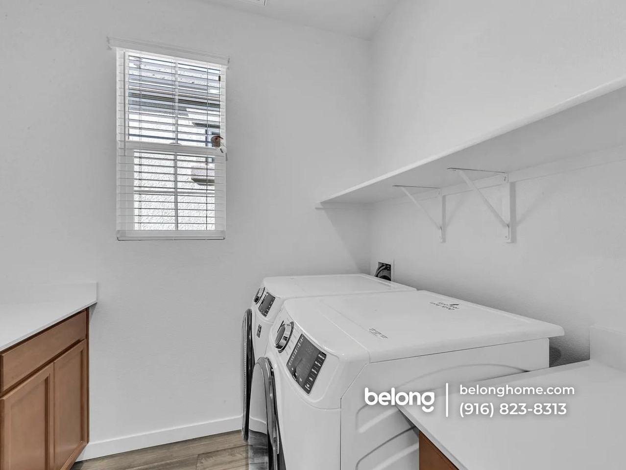 305 Cinema St - Photo 5 of 19