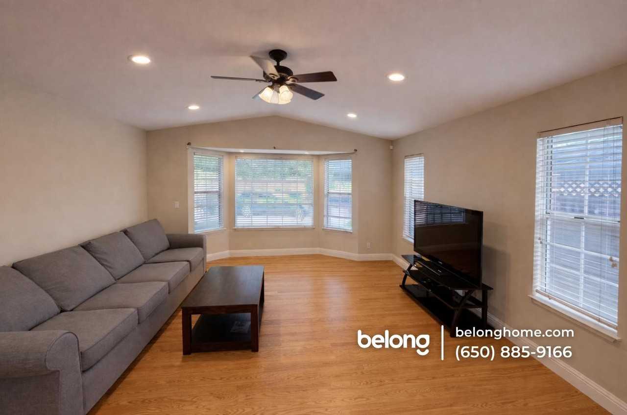 4560 Gertrude Dr - Photo 2 of 4