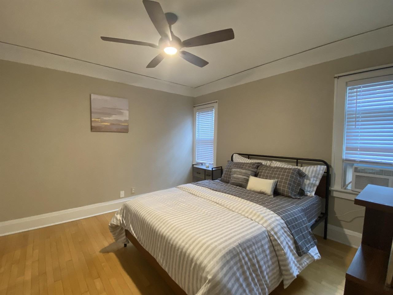 2287 N Lake Dr #15096208 - Photo 6 of 18