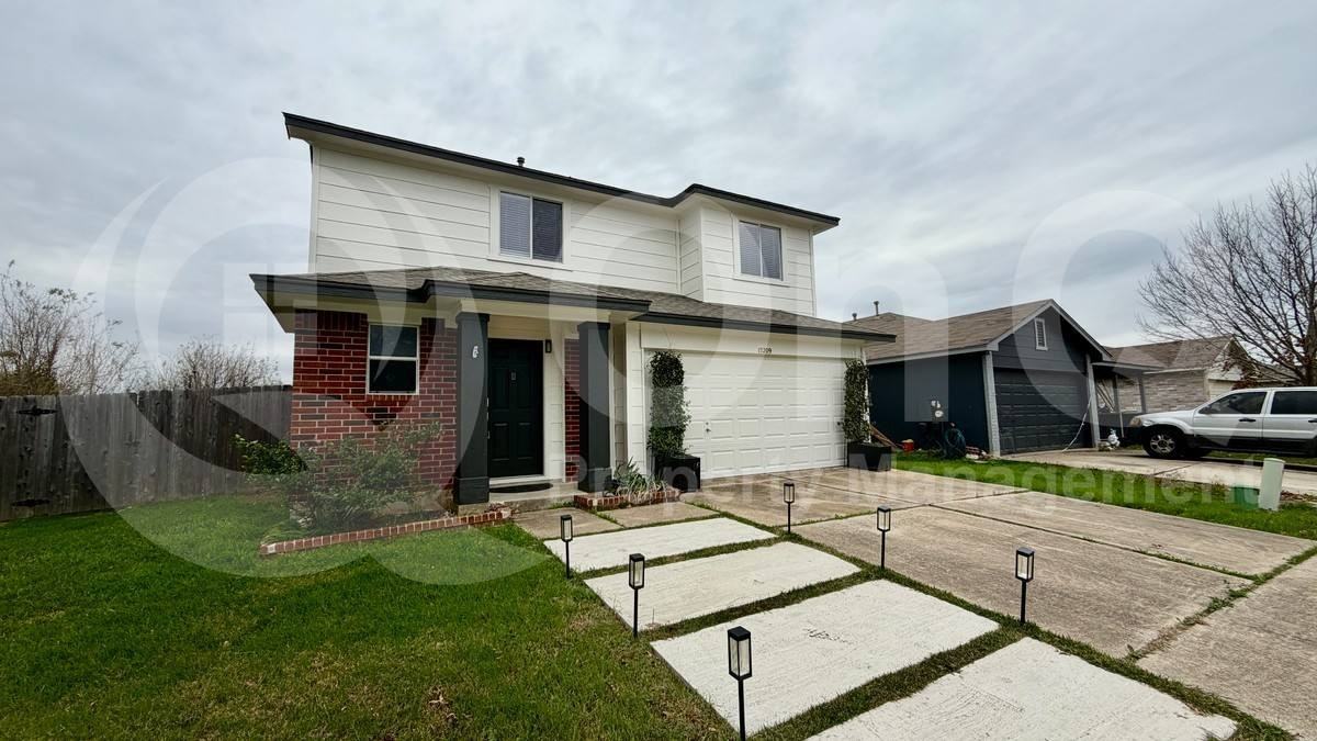 15209 Mimebark Way - Photo 2 of 10