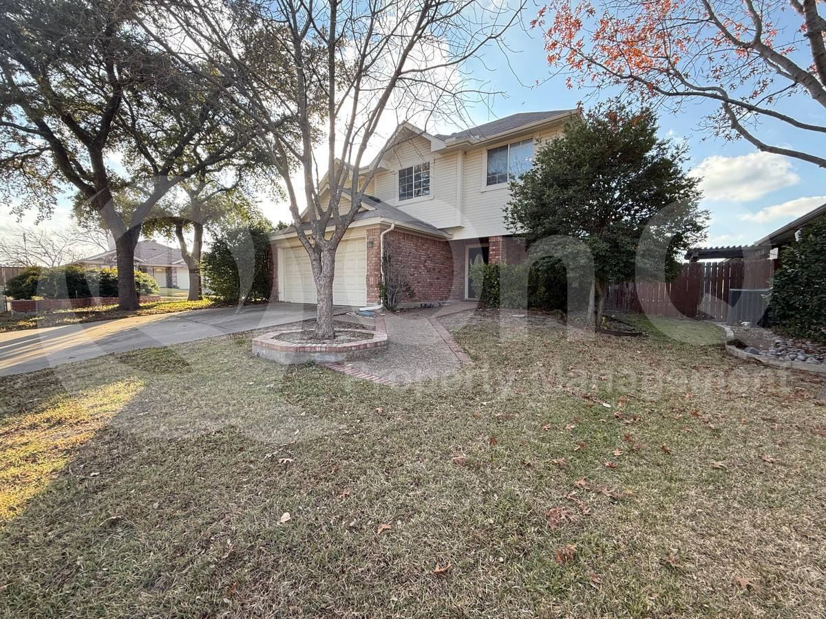6715 Bellehaven Dr - Photo 3 of 10