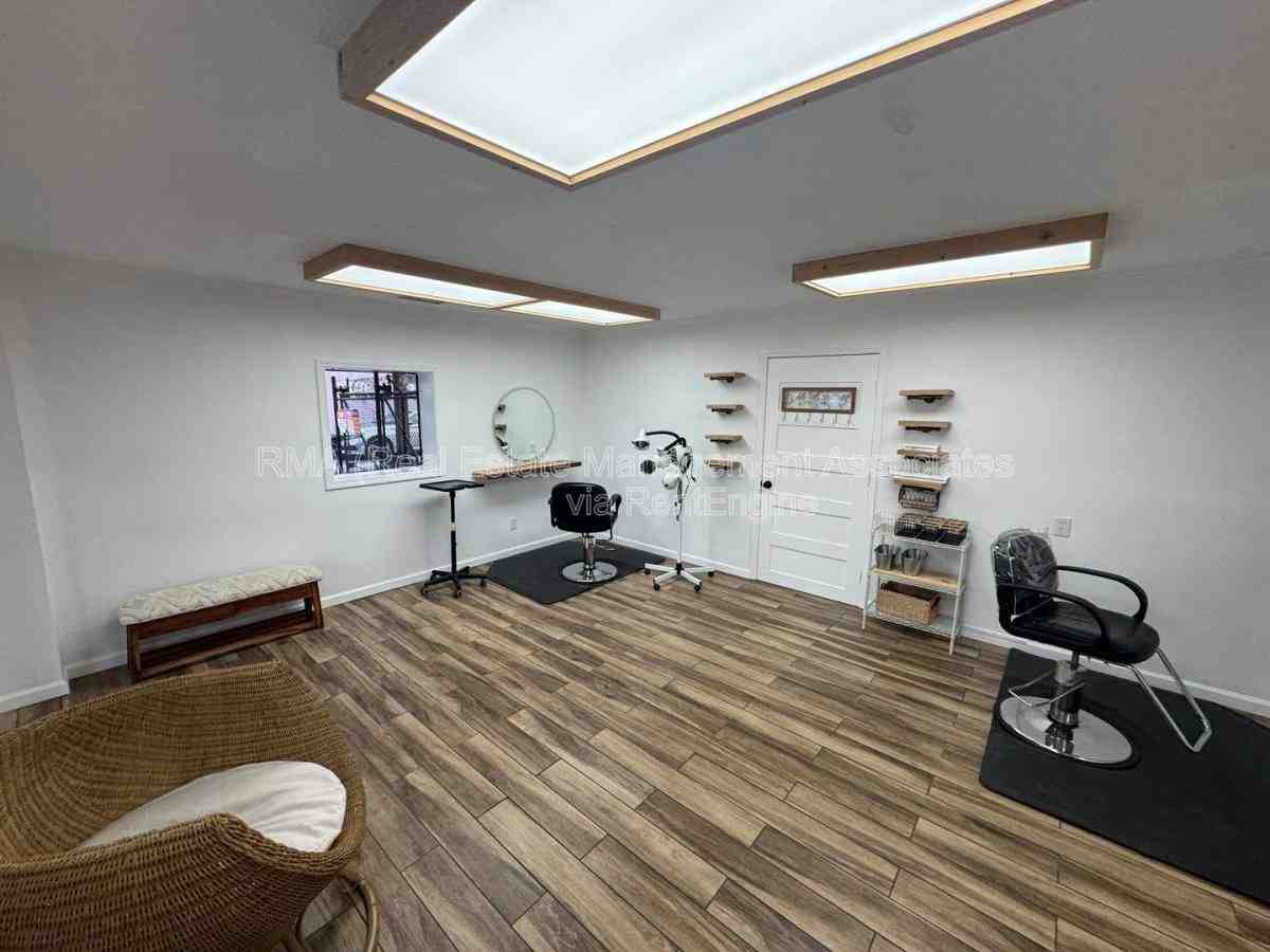 1731 Georgia Highway 16 W #A - Photo 3 of 10