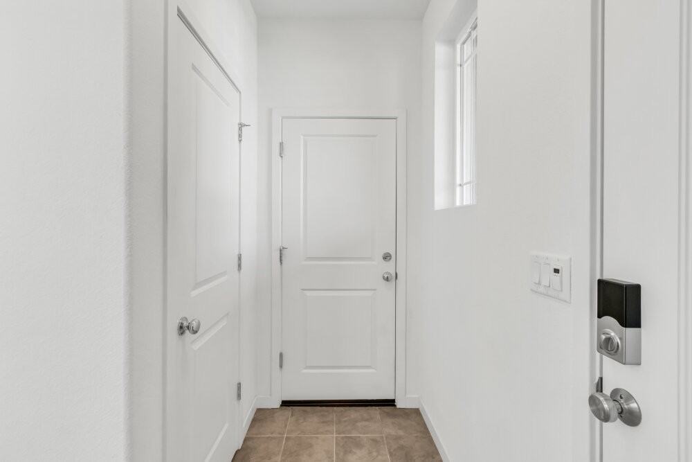 7657 Bracer Way - Photo 5 of 50