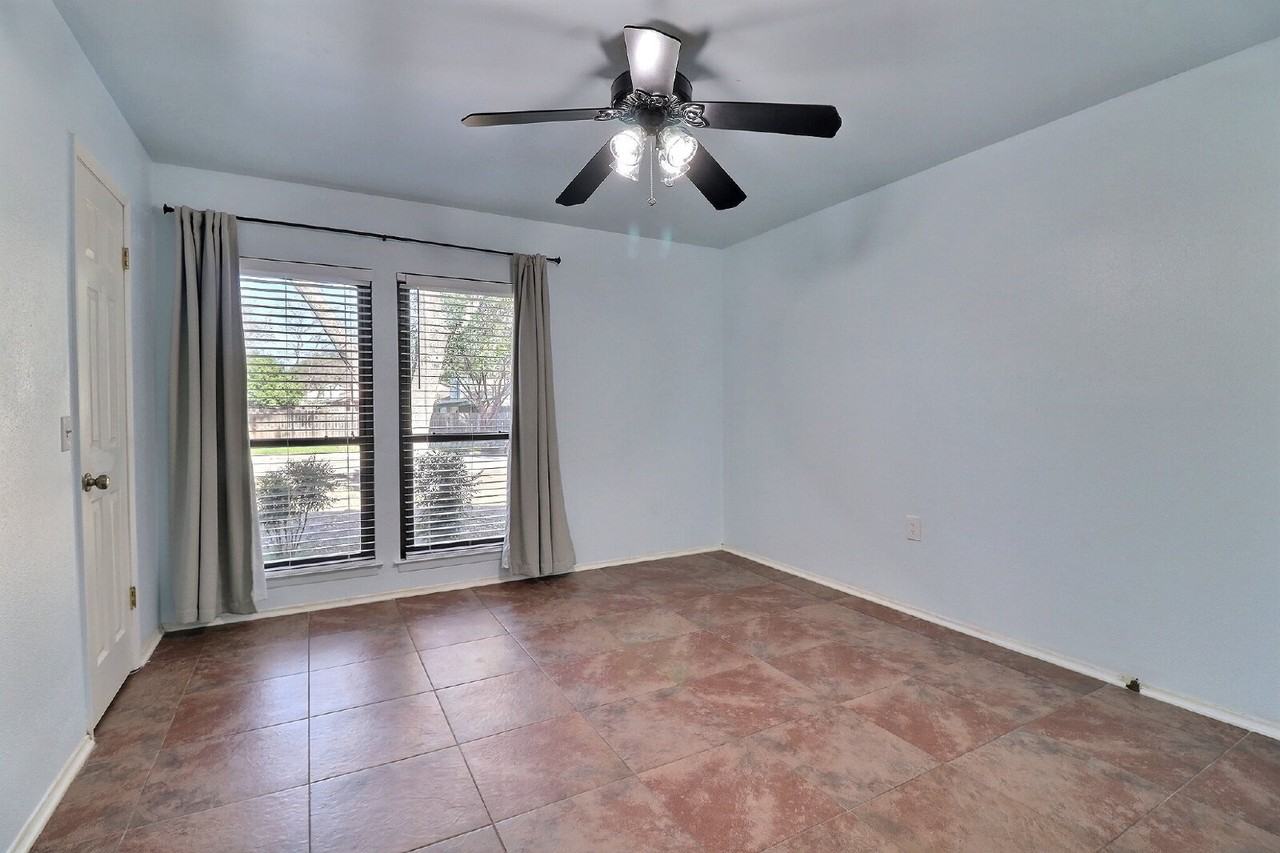 11025 White Sands - Photo 6 of 11