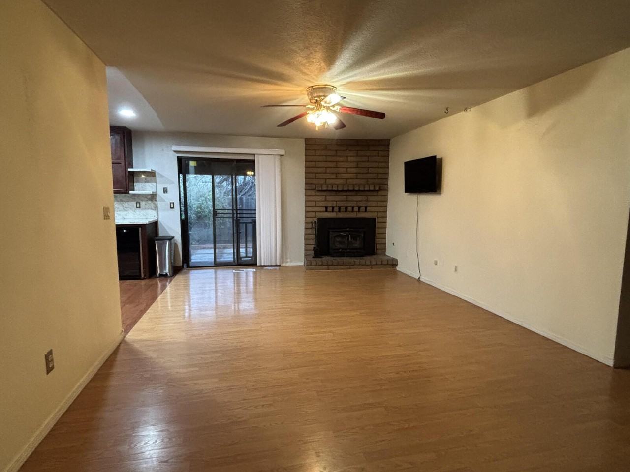 47 Black Pine Way - Photo 7 of 29