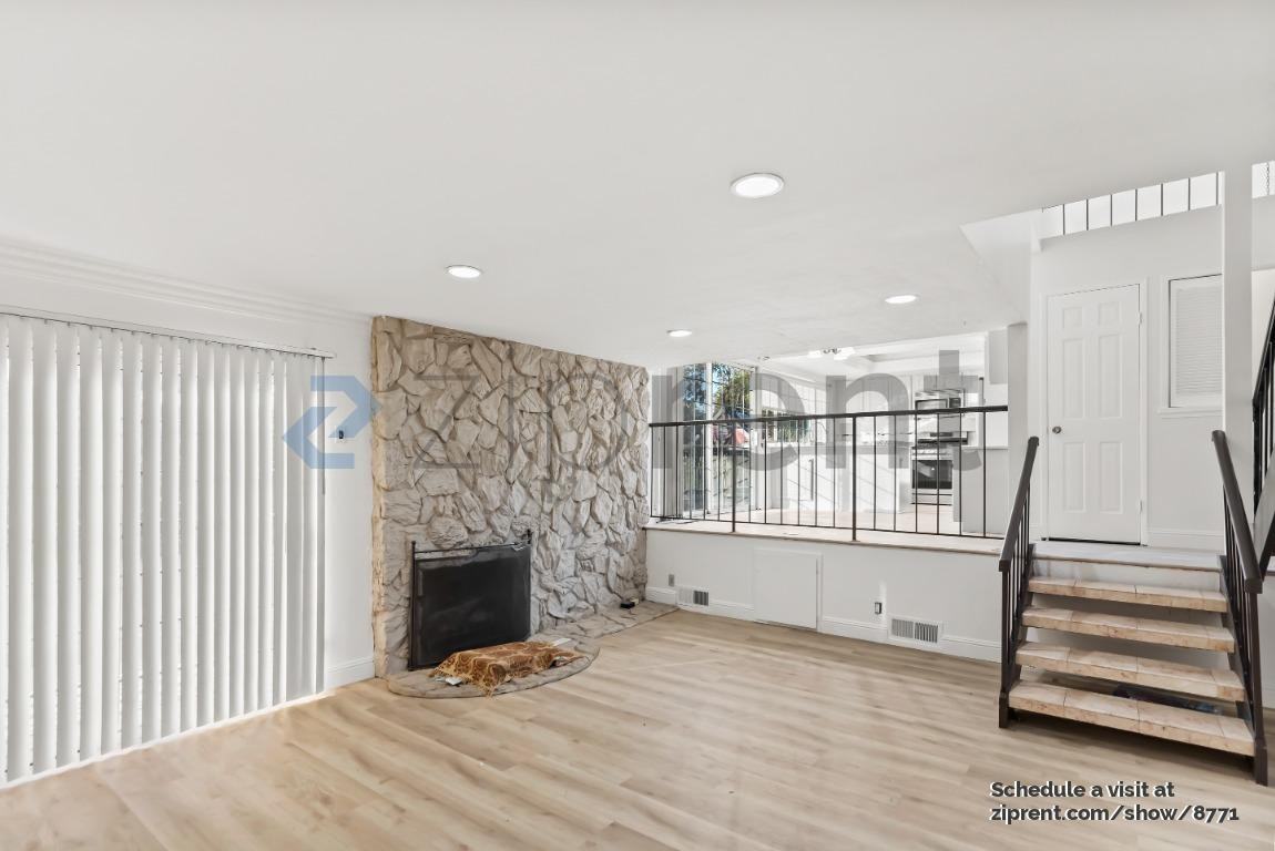 2025 Park Royal Dr - Photo 7 of 30