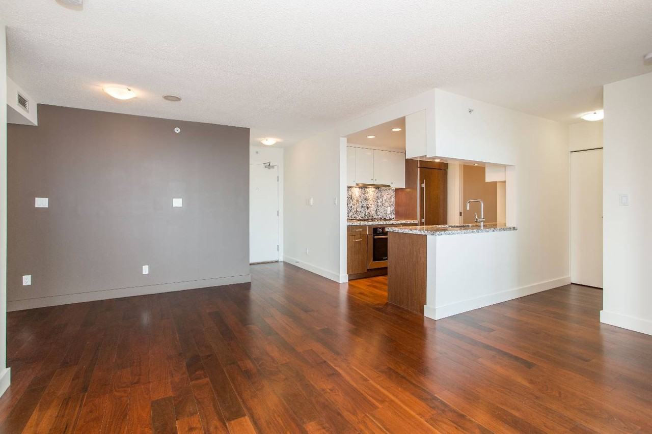 1408 Strathmore Mews #1901 - Photo 3 of 13