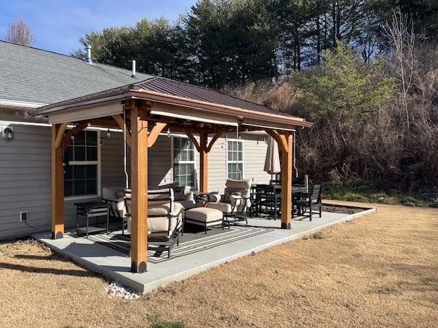 134 Brookstone Ct - Photo 2 of 15