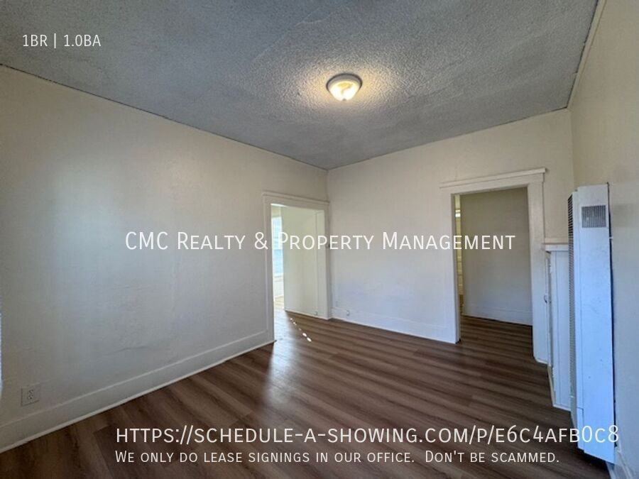 426 W 9th St - Photo 4 of 11