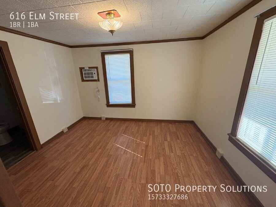 616 Elm St - Photo 4 of 9