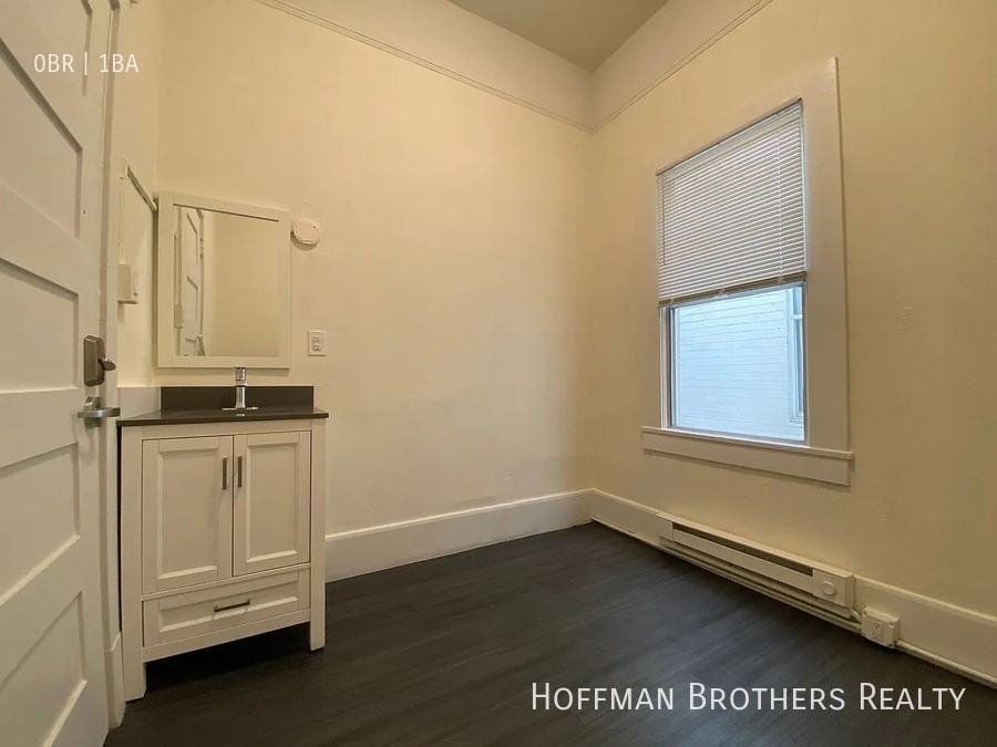 706 Kearny St #111 - Photo 2 of 7