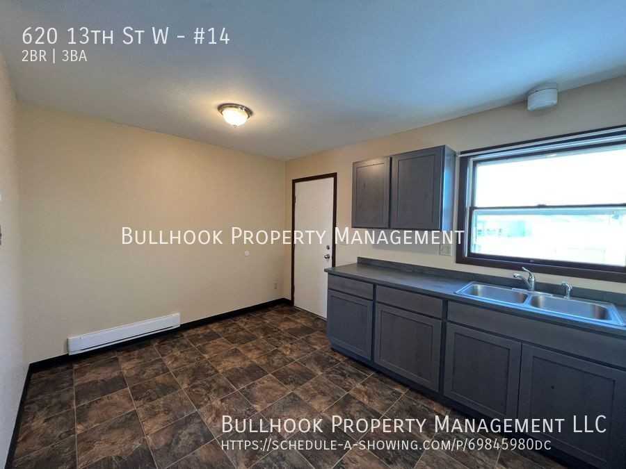 620 13th St W #14 - Photo 5 of 29