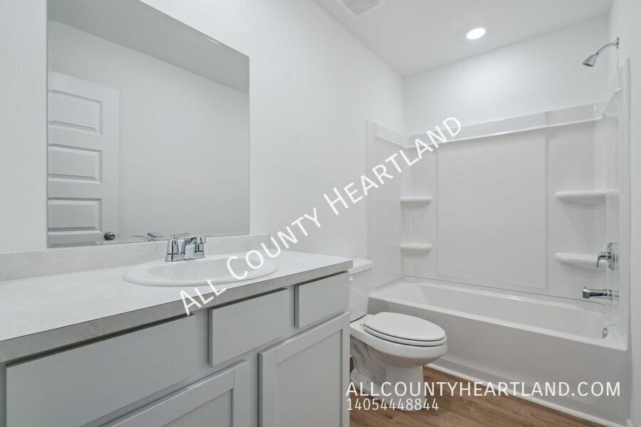 12112 Sw 36th St - Photo 6 of 13