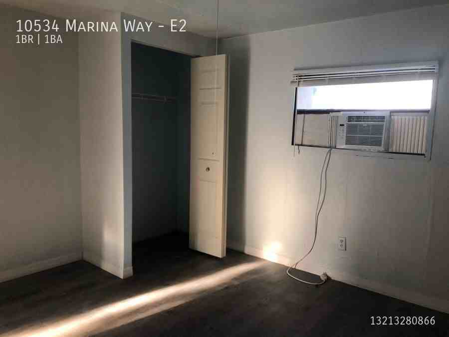10534 Marina Way #E2 - Photo 5 of 9