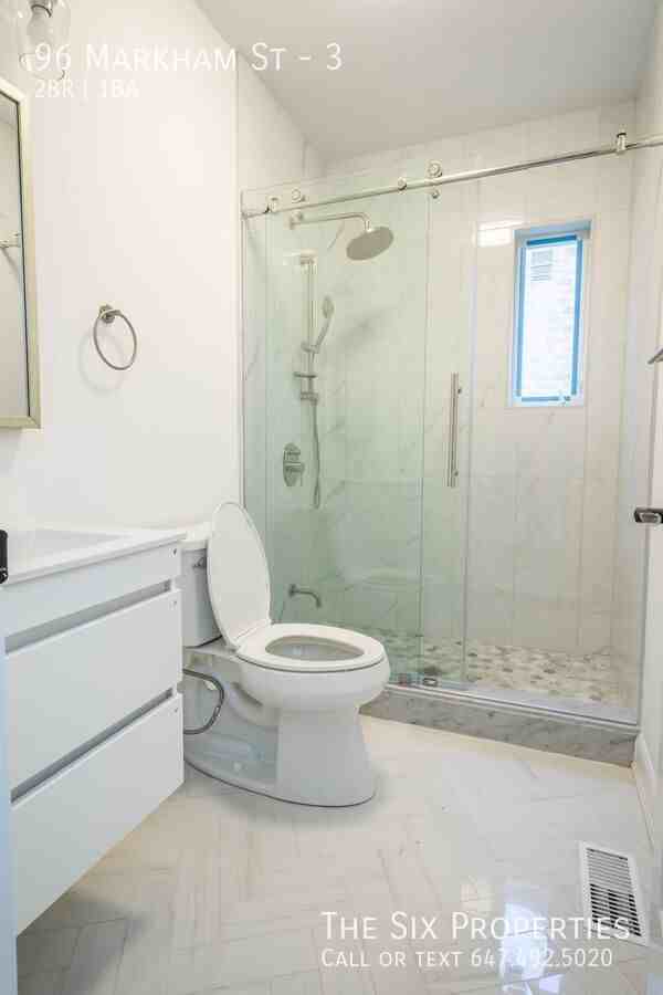 96 Markham St #3 - Photo 7 of 13