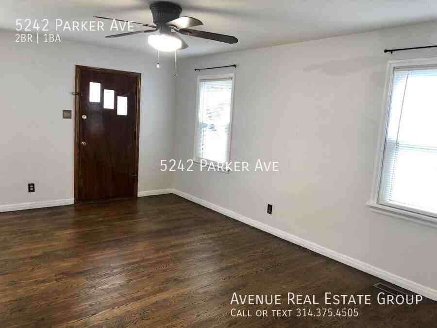 5242 Parker Ave - Photo 3 of 21