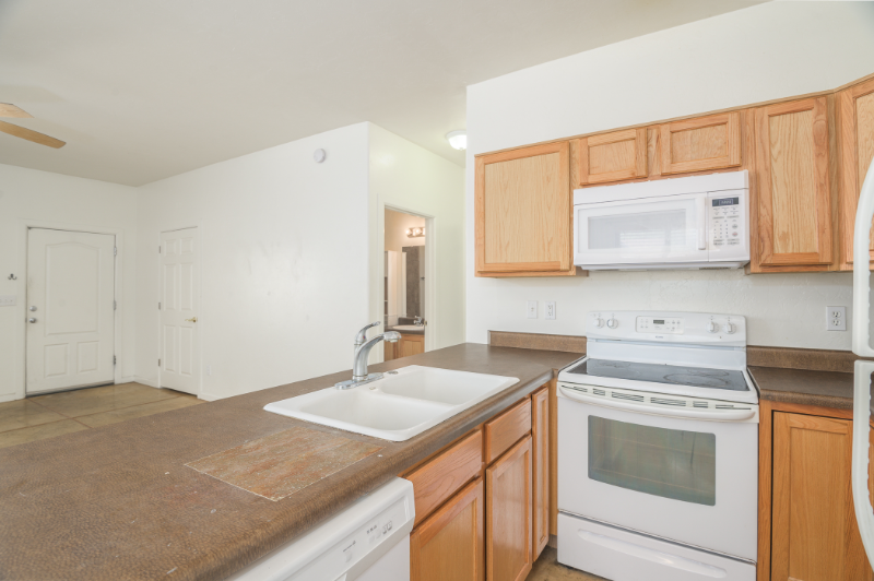 1312 E 8th St #2 - Photo 2 of 10