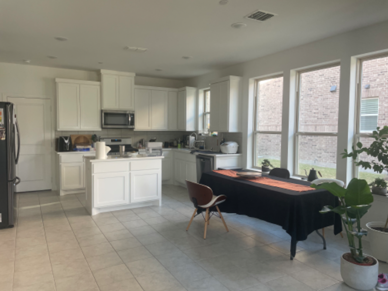 2530 Barnwood Ln - Photo 4 of 6