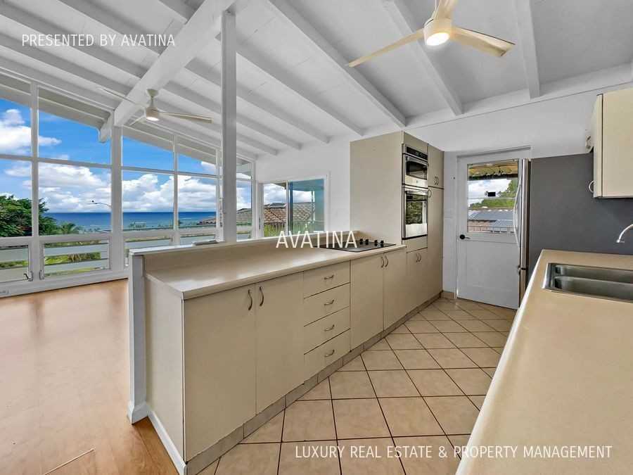 1404 Laamia Pl - Photo 3 of 24