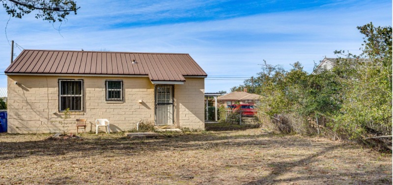 1308 Caldwell Dr - Photo 2 of 8