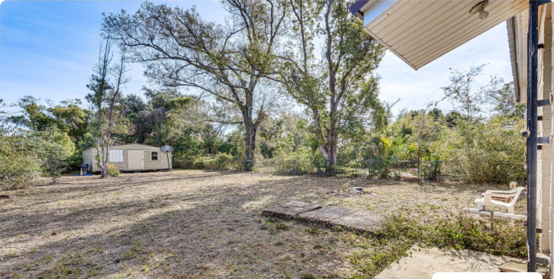 1308 Caldwell Dr - Photo 3 of 8