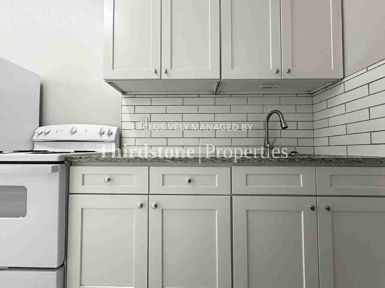 82 W 32nd St #4 - Photo 2 of 8