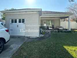 featured image of 928 9th Ave N