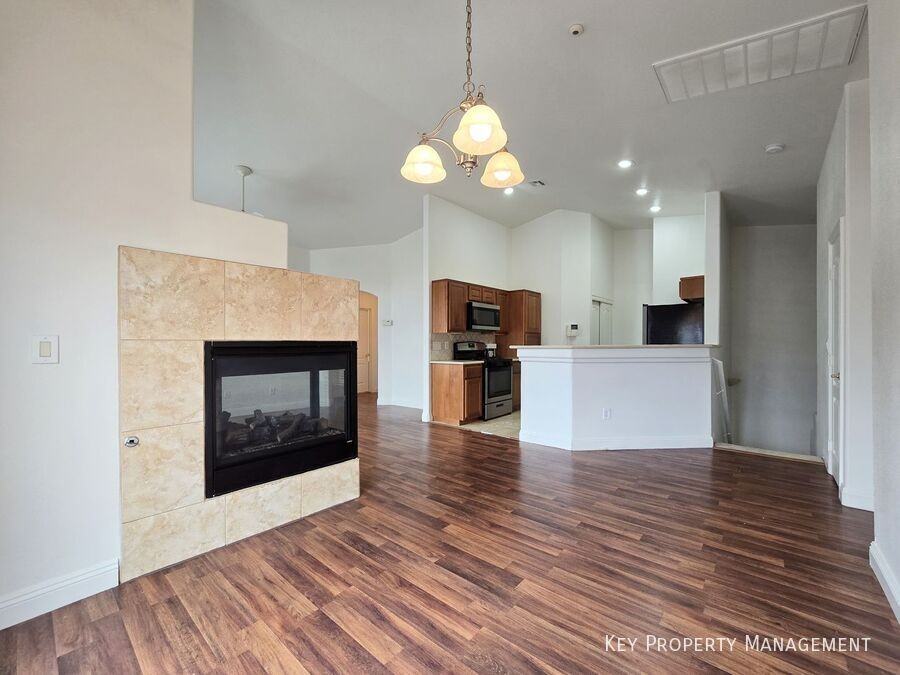 9133 Goose Lake Way #101 - Photo 6 of 22