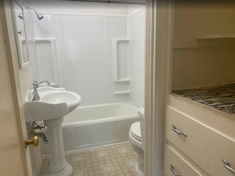 2450 Wantland Ave - Photo 4 of 14