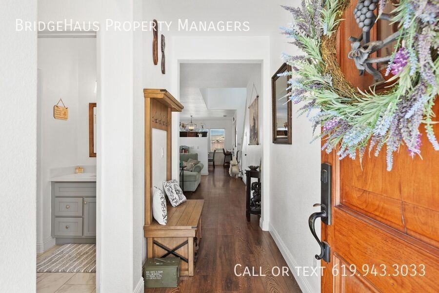 10252 Oak Spur Way - Photo 4 of 37