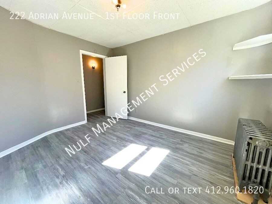 222 Adrian Ave #1stFLFRONT - Photo 2 of 4