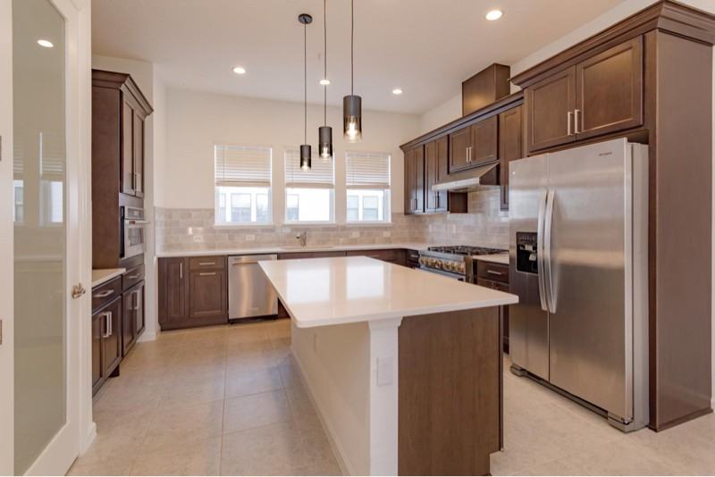 2353 Brix St - Photo 4 of 30