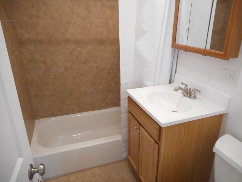 567 Pershing Ave #B - Photo 5 of 5